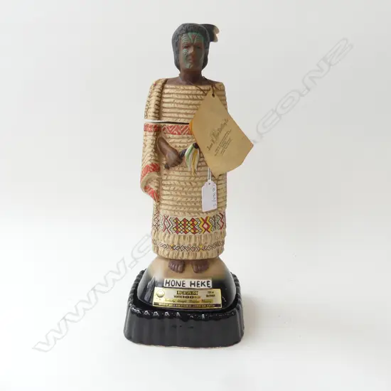 JIM BEAM HONE HEKE MUSICAL DECANTER w. TAG H.365mm