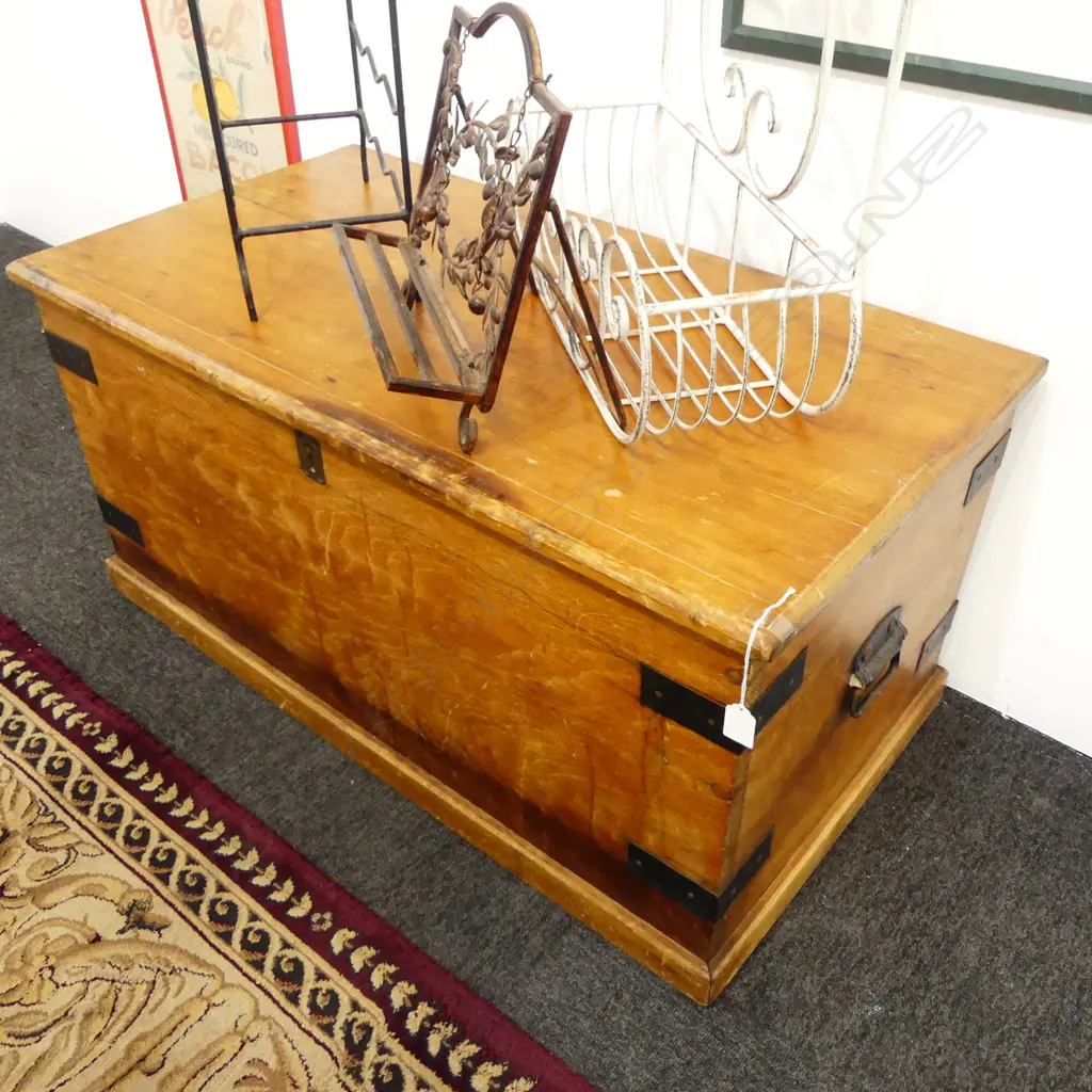 BLANKET BOX W.985mm Image 1++