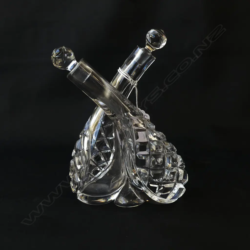 CUT CRYSTAL VINEGAR & OIL DECANTER Image 1++