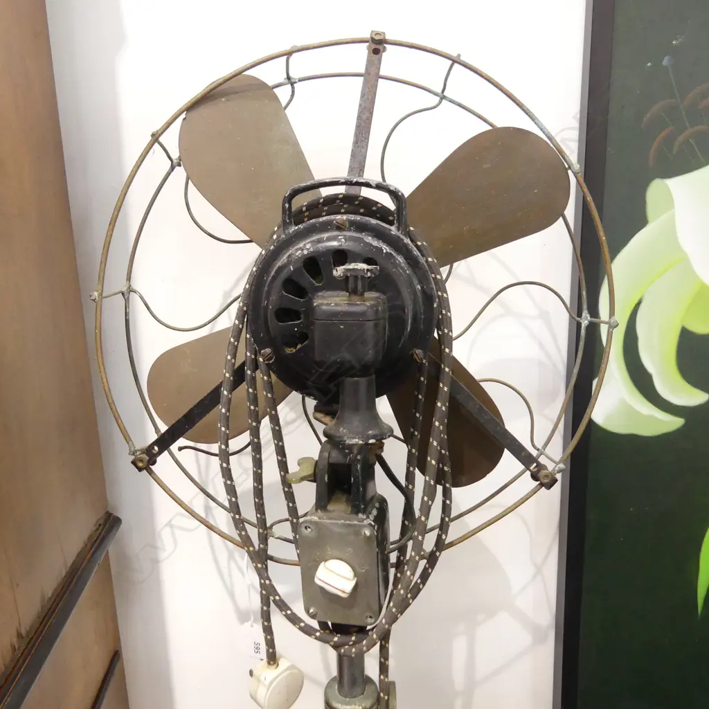 VINTAGE WESTINGHOUSE UPRIGHT FAN H.1400mm NOT RUNNING Image 1++