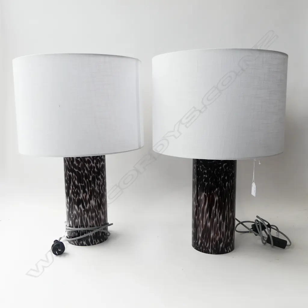 PR TABLE LAMPS w. ART GLASS BASES H.600mm Image 1++