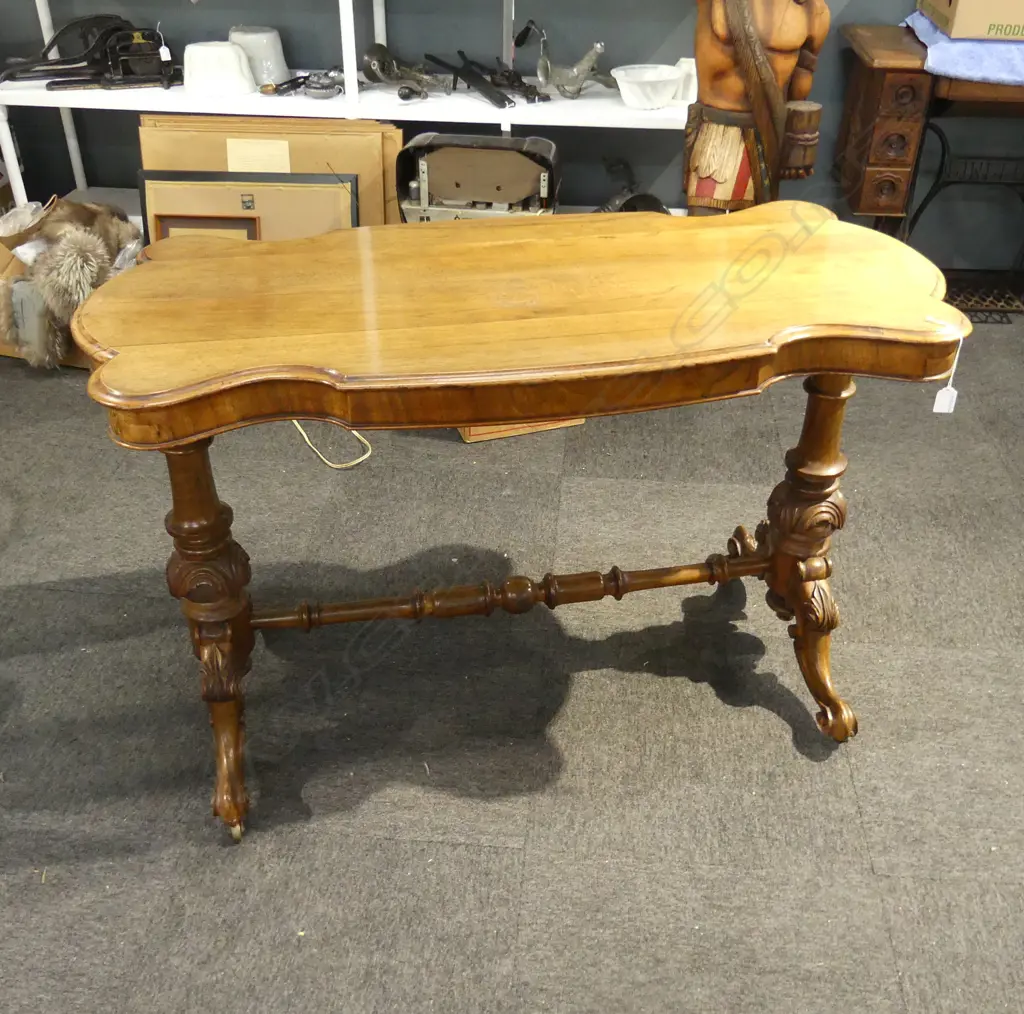 VICTORIAN MAHOGANY OCCASIONAL TABLE 1170x530x735mm  Image 1++