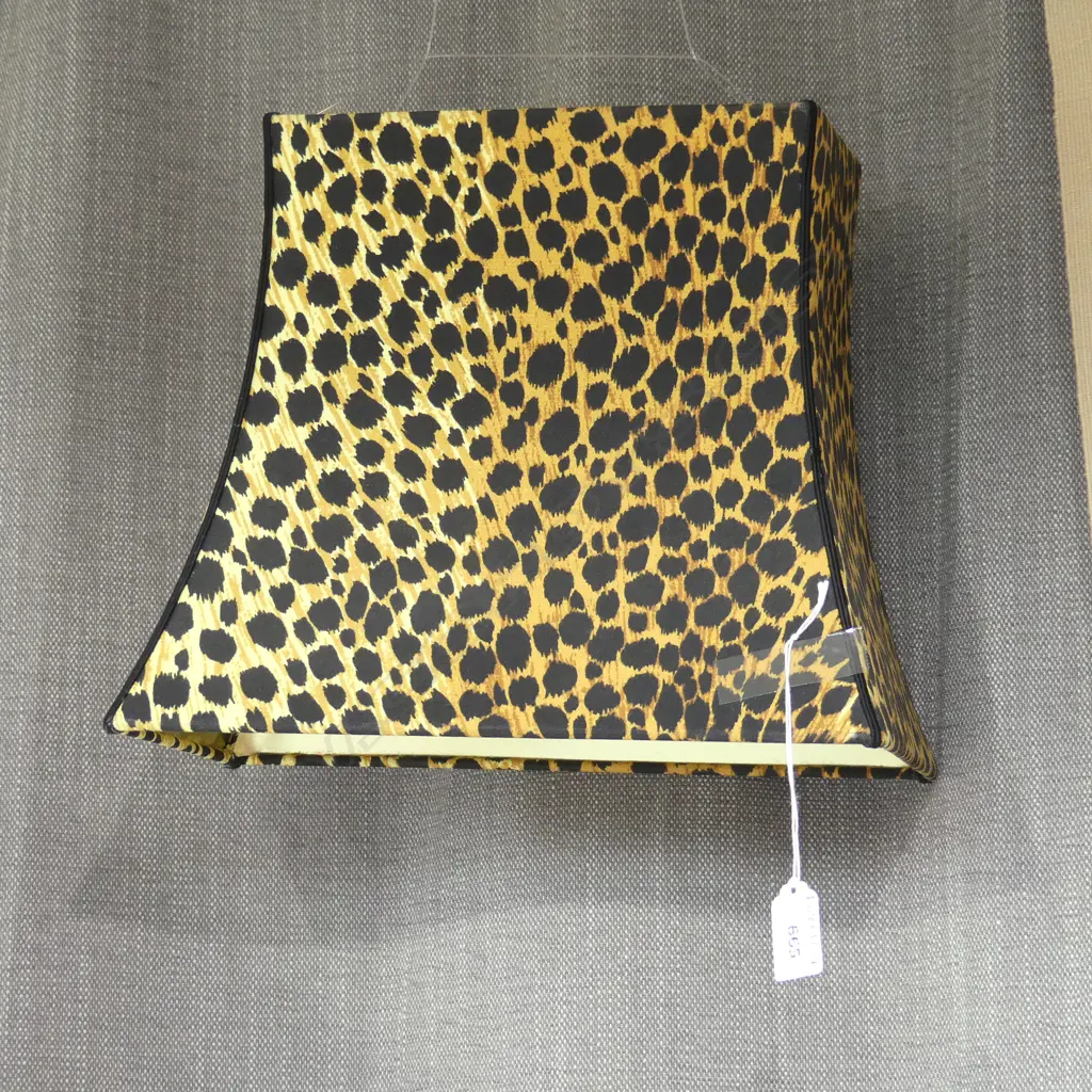 LEOPARD PRINT LAMP SHADE, GOLD LINED H.250mm Image 1++