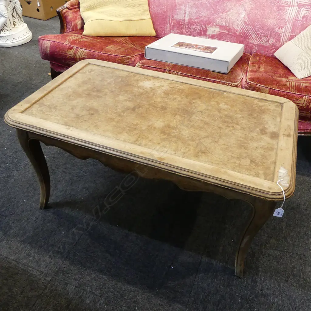 FRENCH STYLE COFFEE TABLE 1010x605x505mm Image 1++
