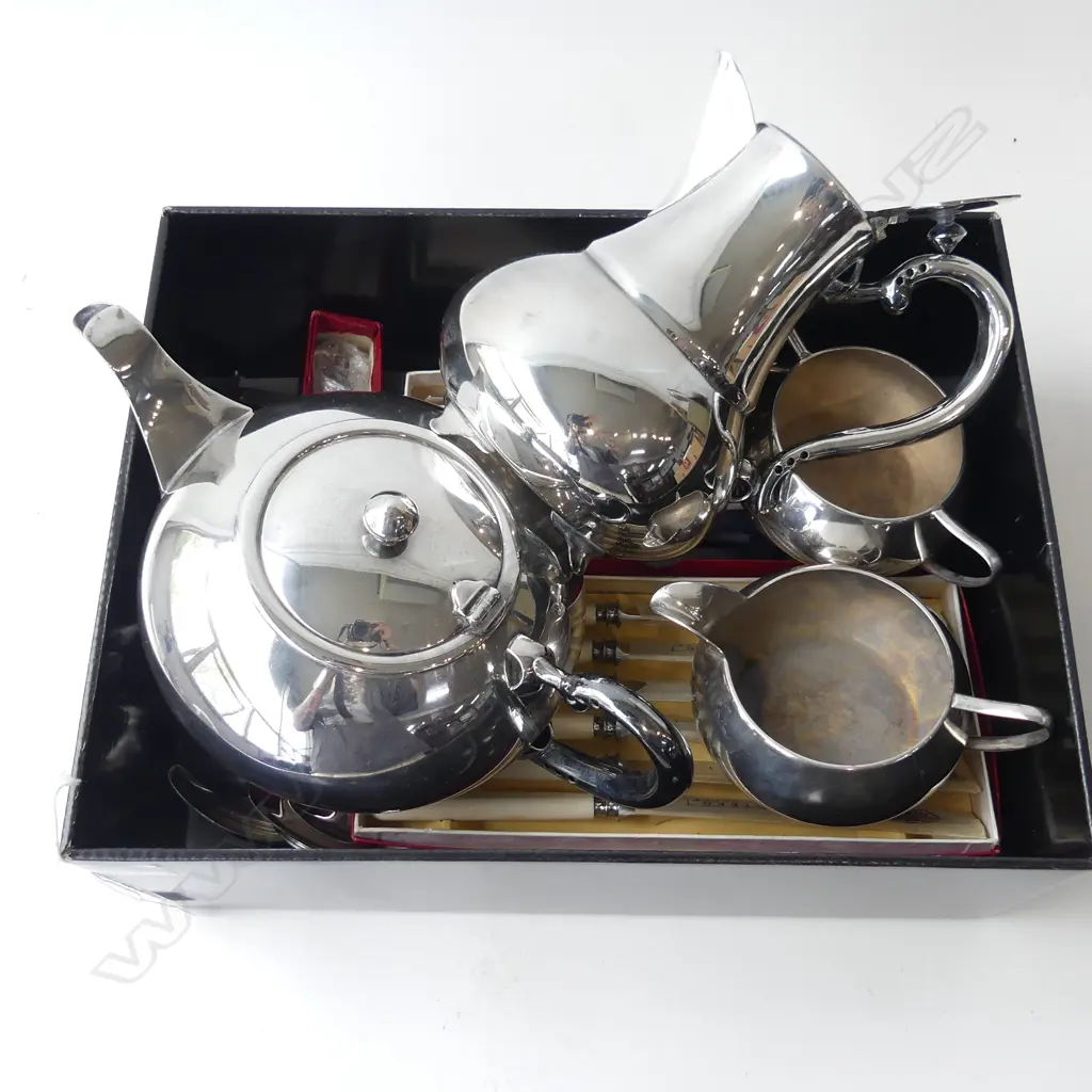 ASST. CUTLERY INCL. IVORINE 'BONE' HANDLED KNIVES, BOXED + 4 PCE EP TEA SET Image 1++