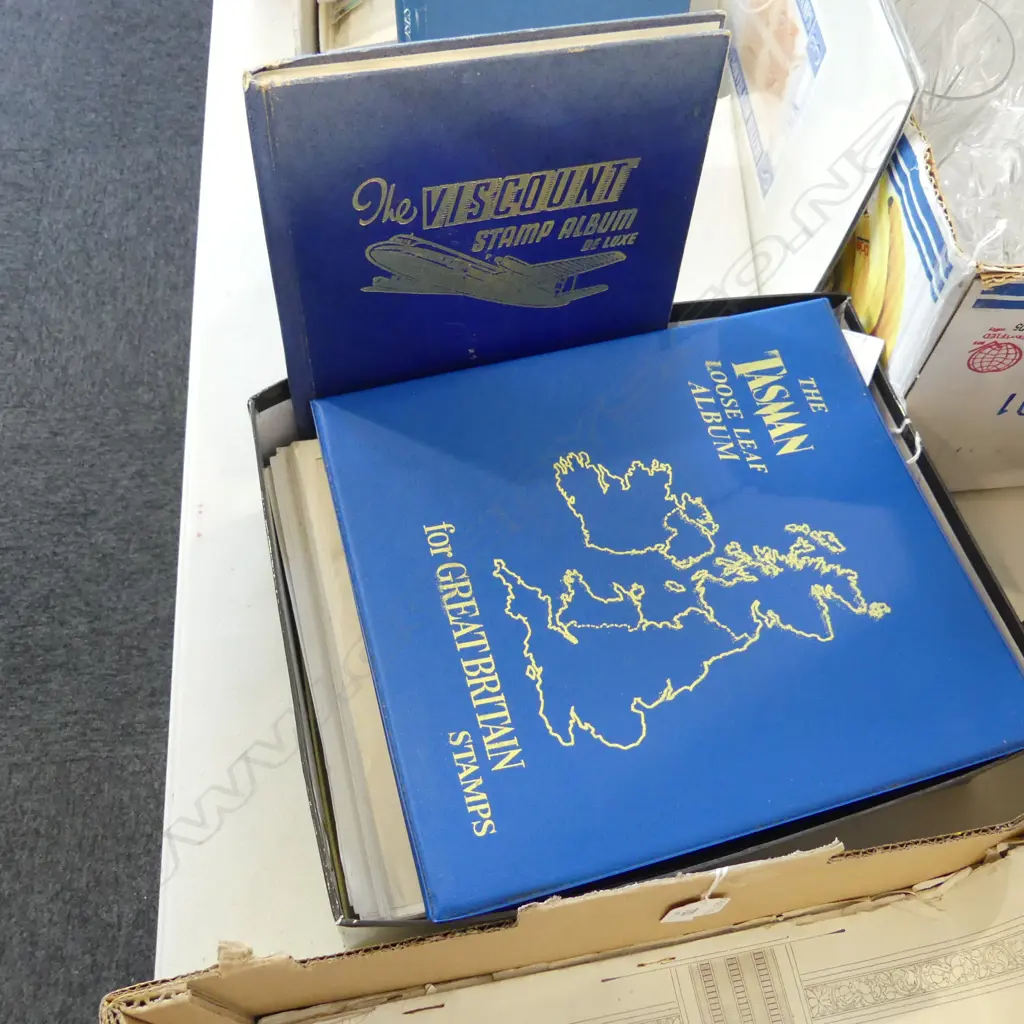 BRITISH STAMP ALBUM  WORLD ALBUM  COLLECTION WORLD STAMPS & FIRST DAY COVERS Image 1++