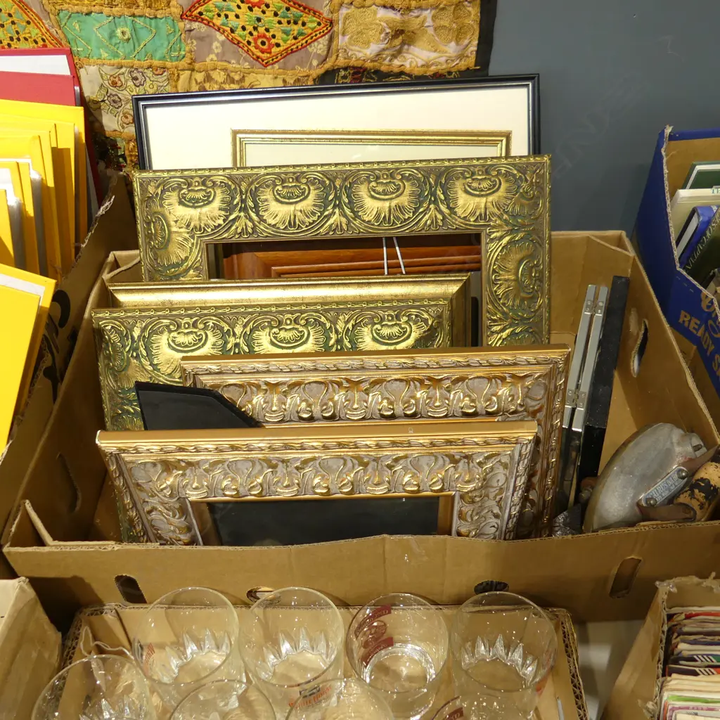 ASST PHOTO FRAMES, ART, PRINTS ETC Image 1++