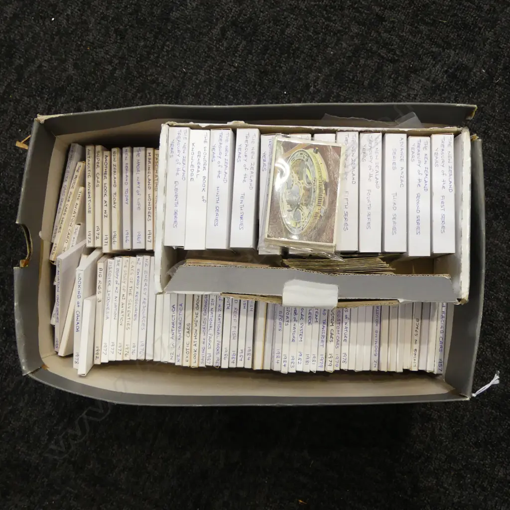 ASST. CIGARETTE CARDS Image 1++