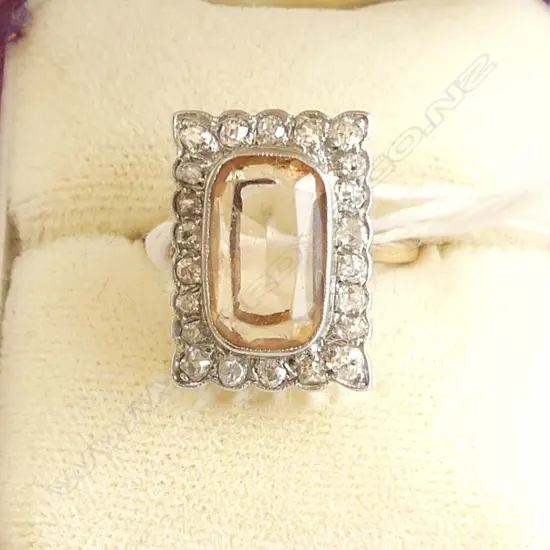 18ct GOLD LGE emerald cut CITRINE ? with chip  & DIAMOND RING  (4x diamonds with faults) 5.15gms size K