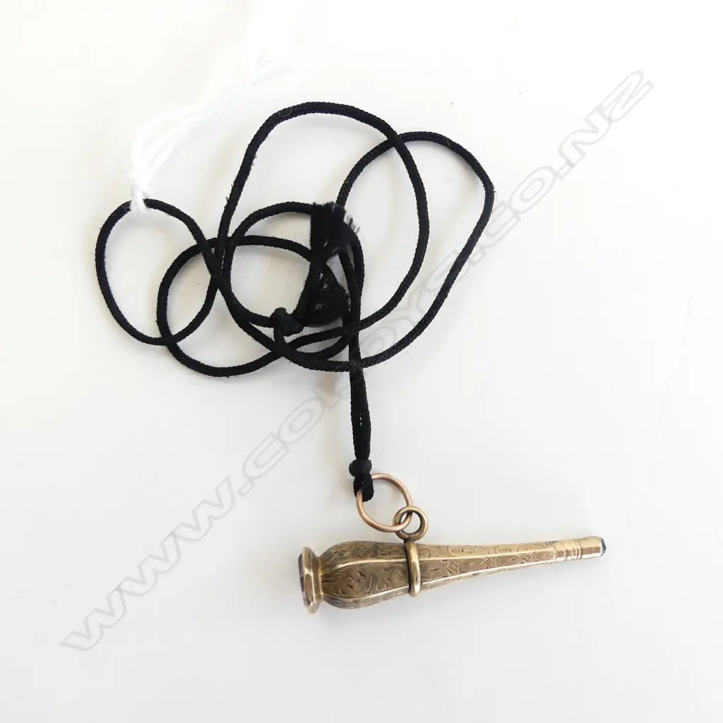 GOLD WATCH KEY w. AMETHYST L.40mm, 3.8gms Image 1++