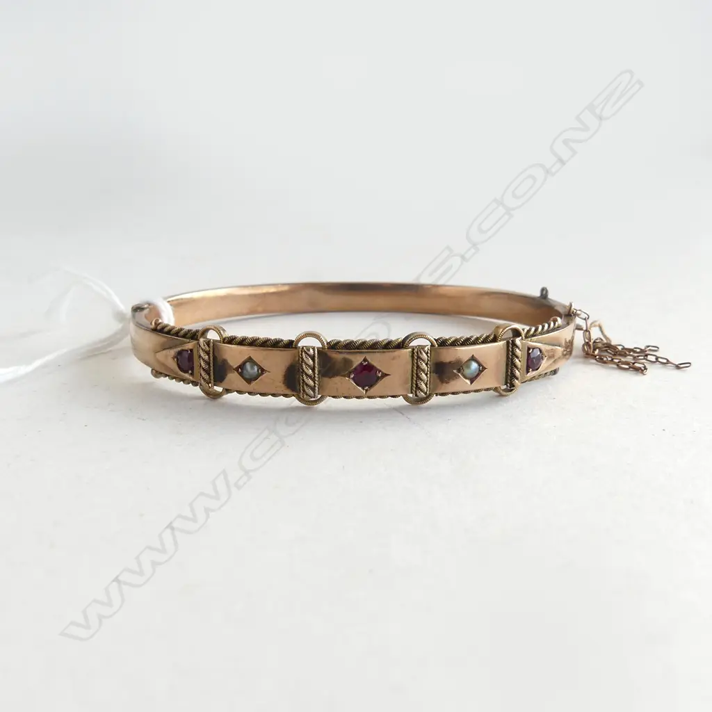 EDWARDIAN 9ct ROSE GOLD HALF HINGED SNAP BANGLE 8.6gms belt panelled form garnet set Image 1++