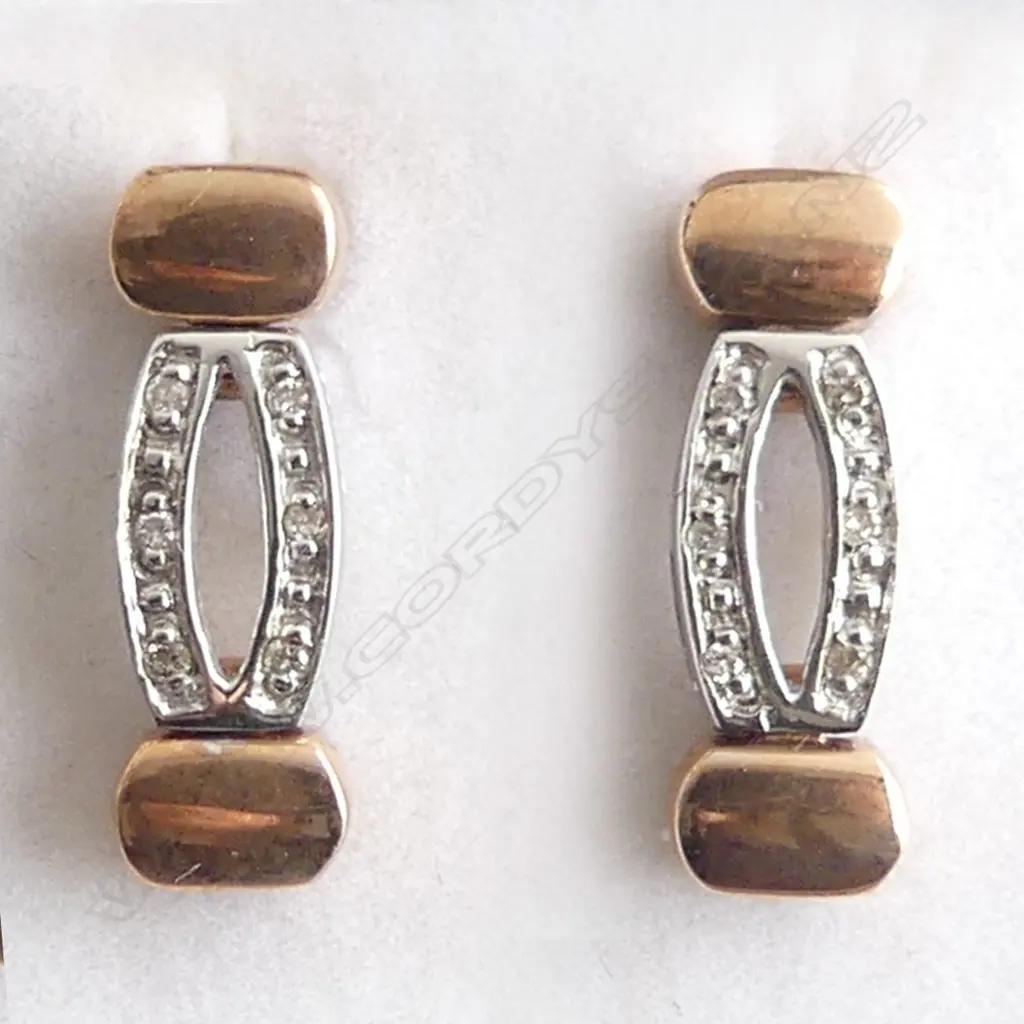PR 9ct DIAMOND EARRINGS 1.2gm Image 1++