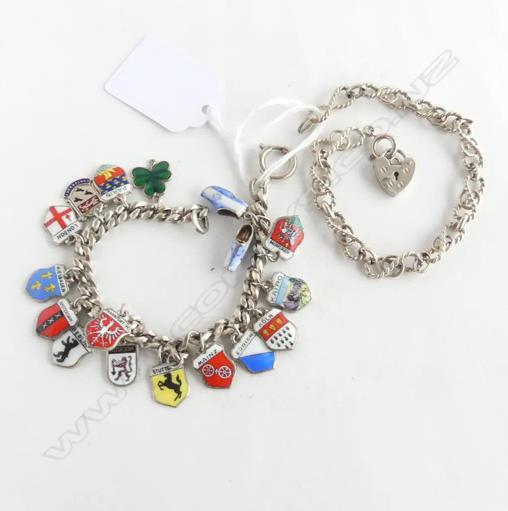 2 STG BRACLETS 43.7gms Image 1++