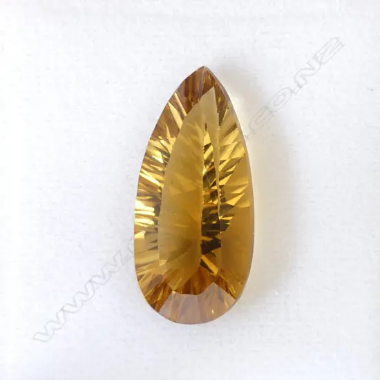 NATURAL LEMON QUARTZ 11.09ct, PEAR FACET CUT, AIG REPORT