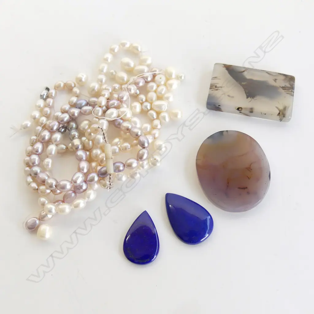 2 PCS MOSS AGATE 2PCS TEAR SHAPED LAPIS LUZIA & SMALL BAG OF FRESH WATER PEARLS NEED RETHREADING Image 1++