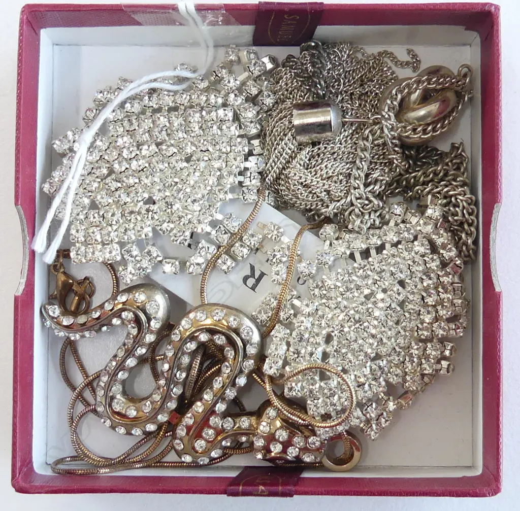 3 PC COSTUME JEWELLERY, DIAMANTE EARRINGS, SNAKE EARRINGS & OTHER Image 1++
