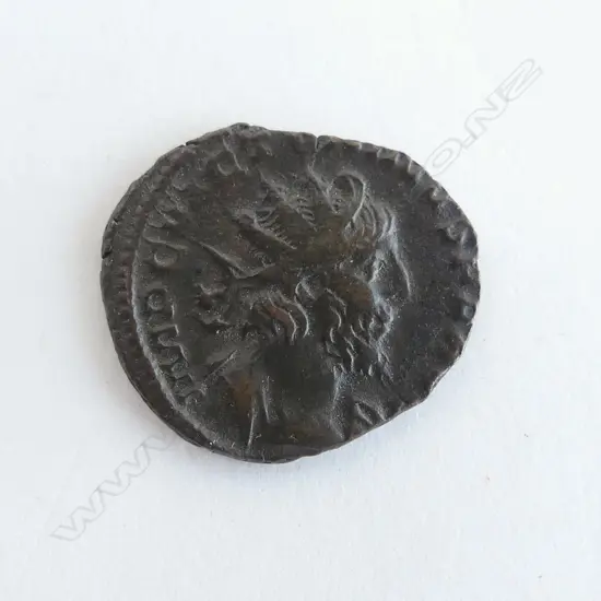 ROMAN BRONZE COIN VICTORINUS ANTONINIANUS