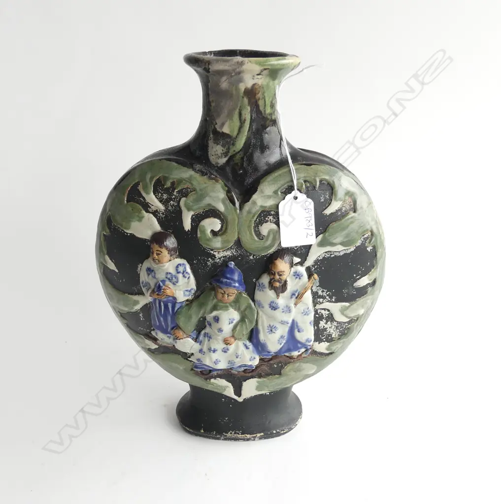 JAPANESE SUMIDA GAWA VASE, SIGNED KOKA, REPAIRED H.300mm Image 1++
