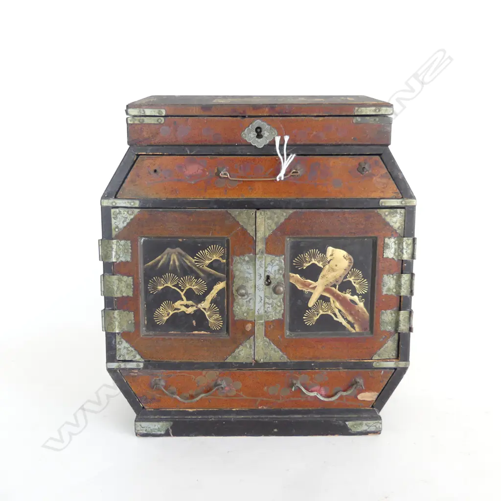 ANTIQUE JAPANESE JEWELLERY BOX H.225mm Image 1++