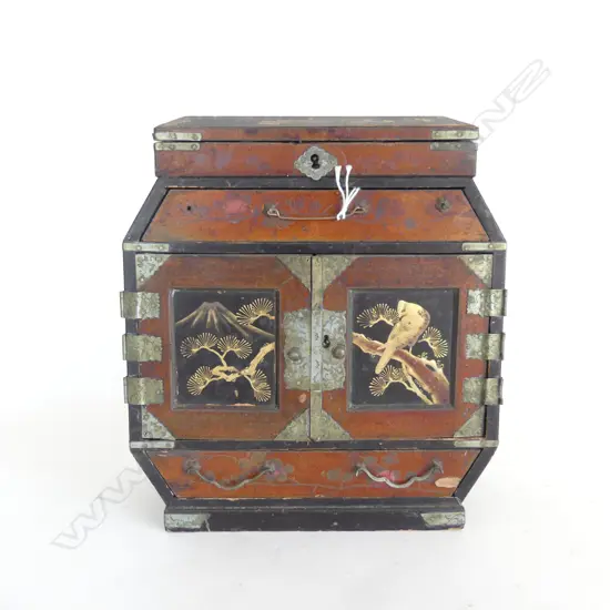ANTIQUE JAPANESE JEWELLERY BOX H.225mm