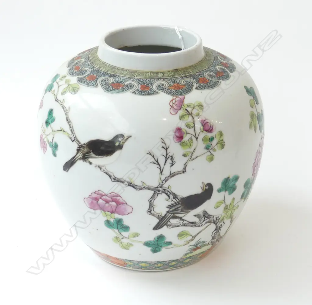 CHINESE VASE H.175mm Image 1++