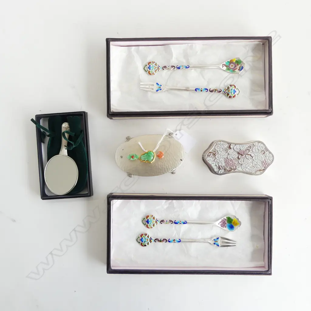 5 ORIENTAL ITEMS, SOME MARKED AS SILVER, 2 CONTAINERS, 2 PRS CUTLERY, MIRROR Image 1++