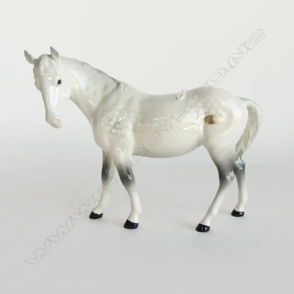 BESWICK HORSE DAPPLE GREY facing left H.170mm Image 1++