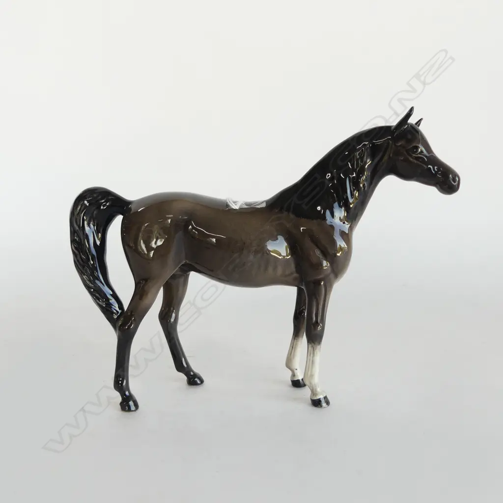 BESWICK HORSE 'ARAB XAYAL BAY BROWN STALLION' gloss H.163mm tiny glaze flake to 1 ear Image 1++