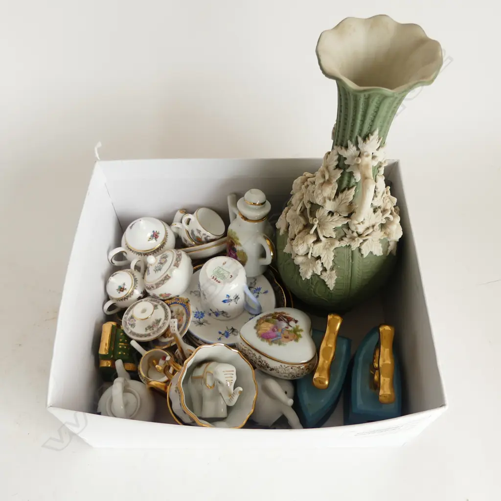 ASST. MINIATURE CHINA; LIMOGES, WEDGWOOD, COALPORT, ETC Image 1++
