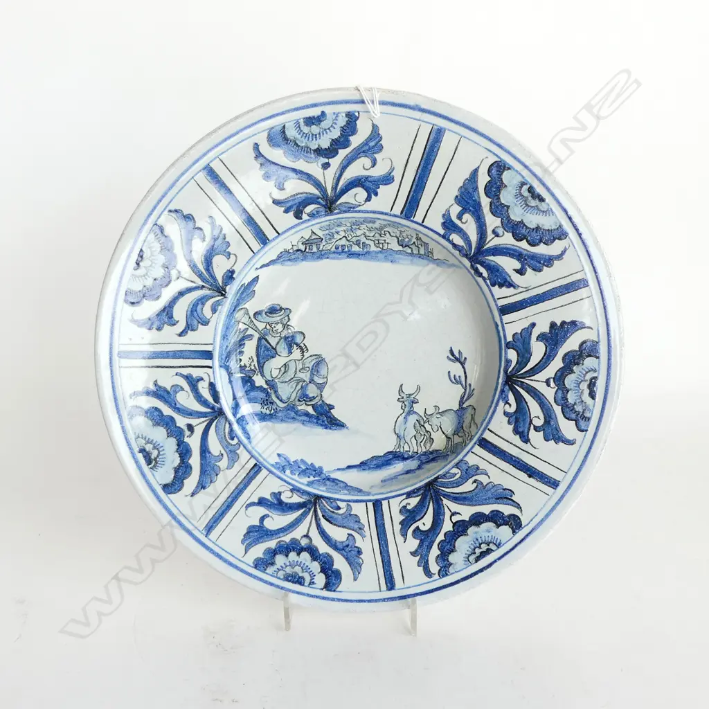 MAJOLICA PLATE 305mm dia Image 1++