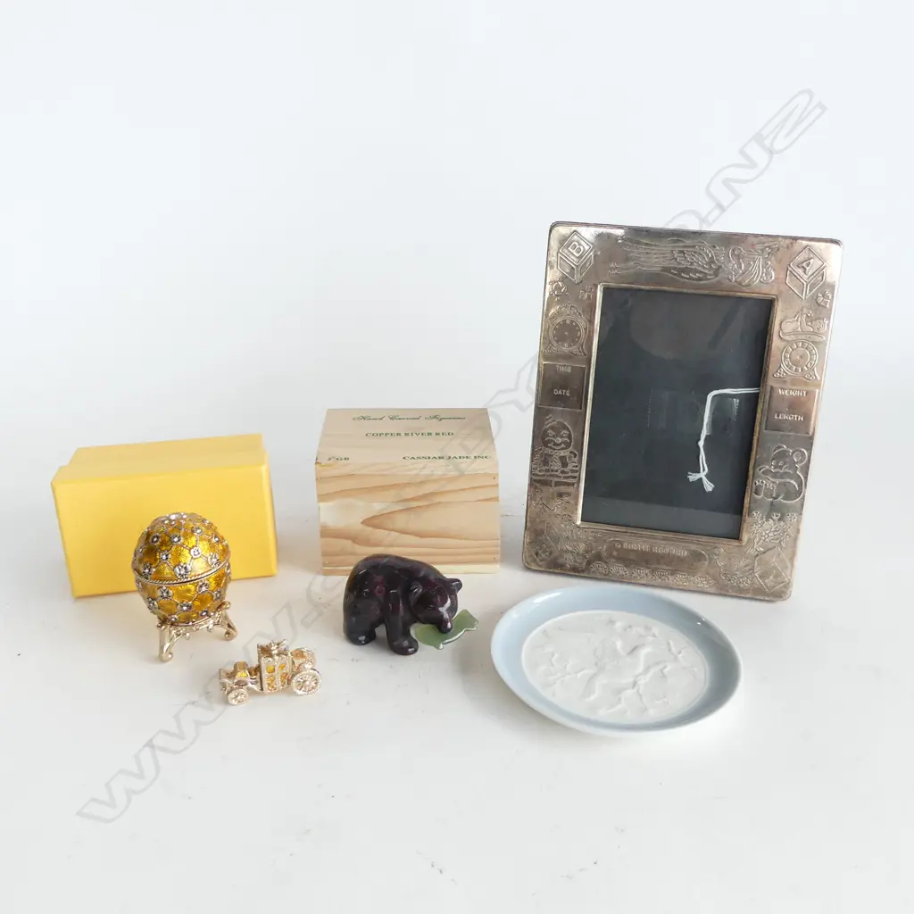 CARVED STONE BEAR L.55mm, RUSSIAN EGG H.65mm, LLADRO PIN DISH, EP PHOTO FRAME Image 1++