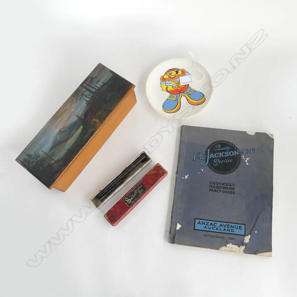 3 PCES; WOODEN BOX W.300mm, F. E. JACKSON CATALOGUE C.1920, 'SWAN' PEN, CROWN LYNN 'PIRATE PETE' SAUCER Image 1++