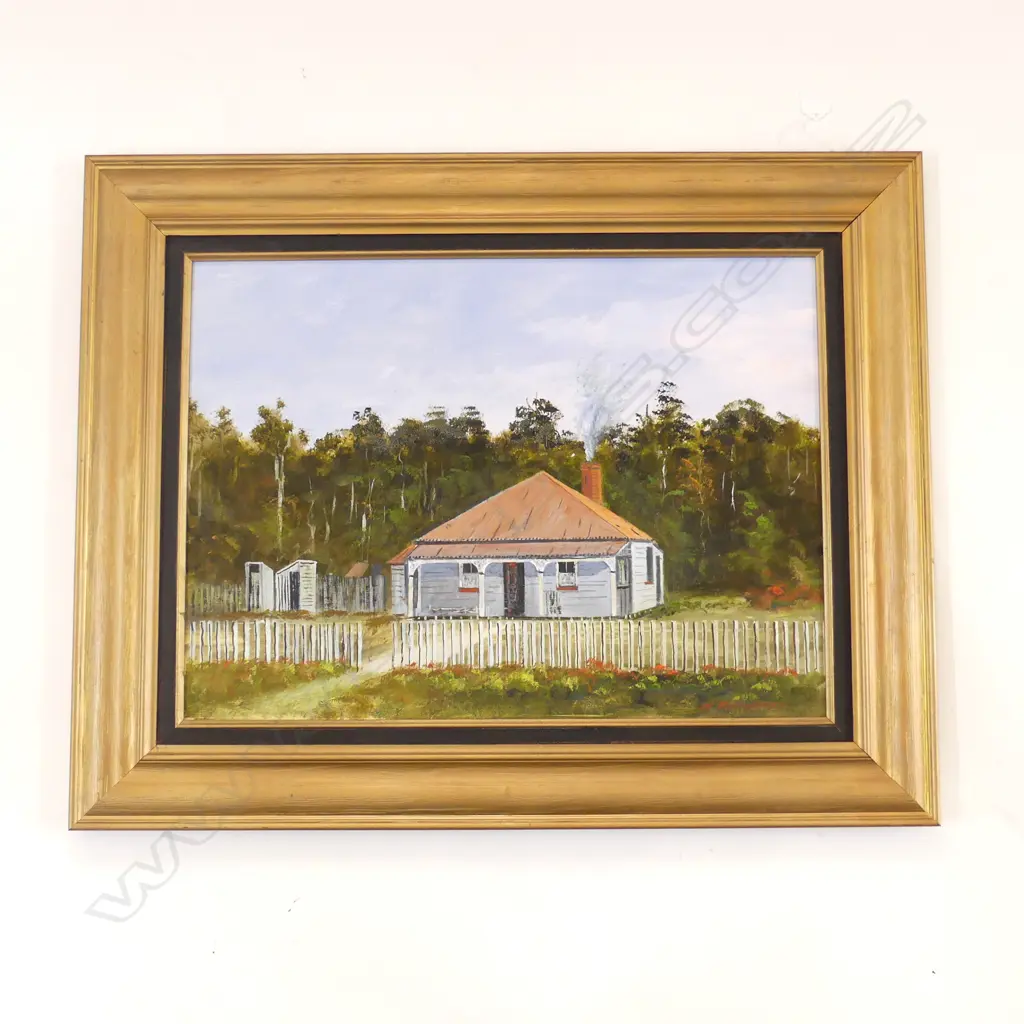 (25558) MICHAEL FINNERTY OIL EARLY COLONIAL COTTAGE 360 x 490mm Artist's bio verso Image 1++