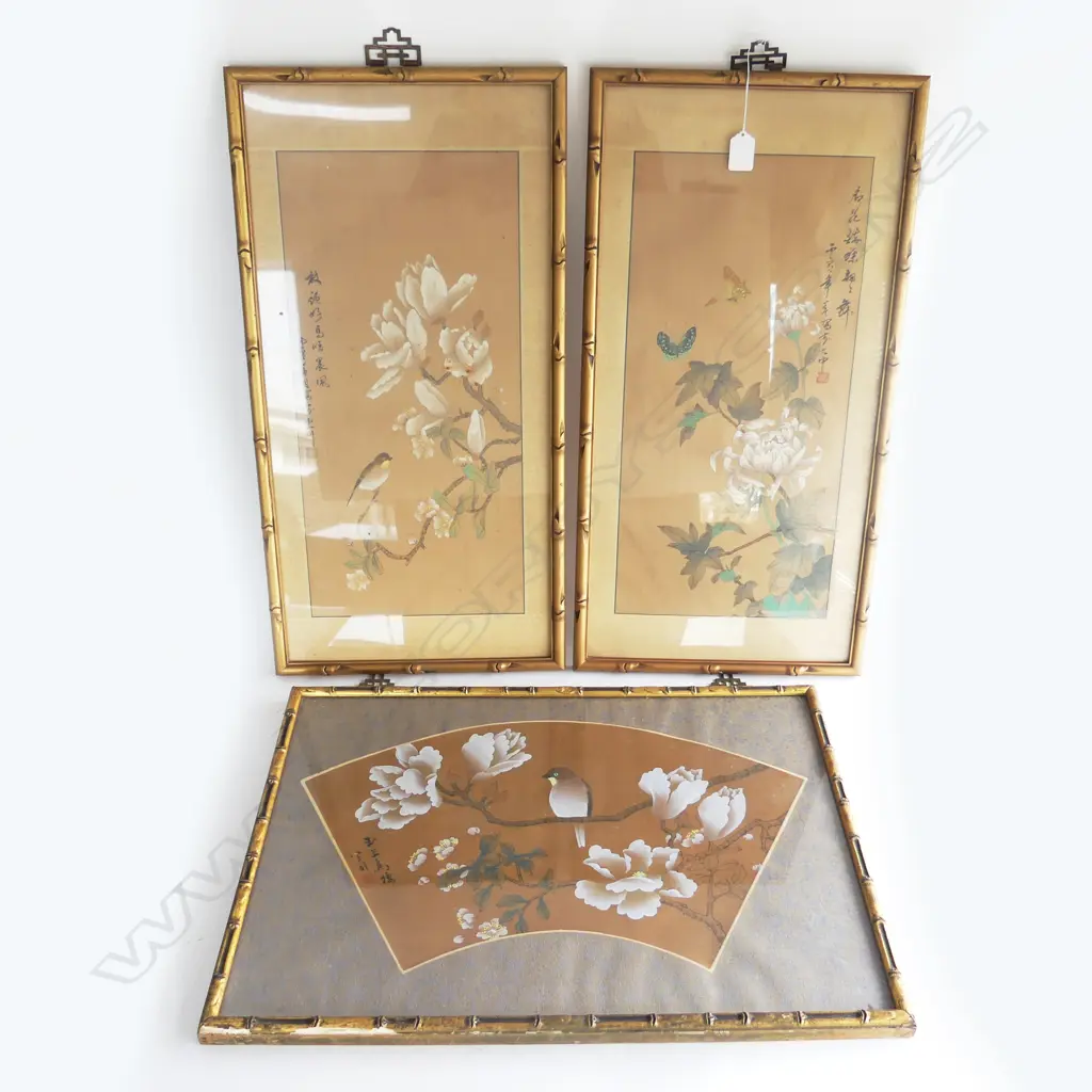 JAPANESE HANDPAINTED TRIPTYCH,  EARLY 20THC, ON SILK, 630 x 320mm, CENTRE PANEL 400 x 570mm Image 1++