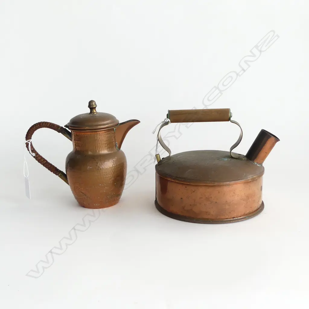 COPPER KETTLE & COPPER JUG H.150mm Image 1++