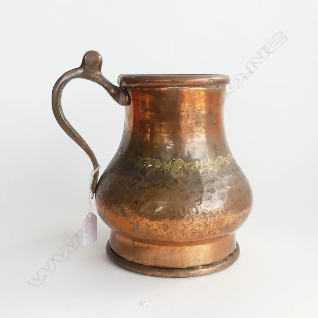 LARGE BEATEN COPPER GRAIN MEASURE H.200mm Image 1++