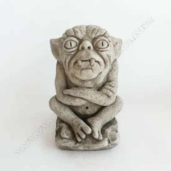 Concrete Gremlin  H.230mm. 6kg
