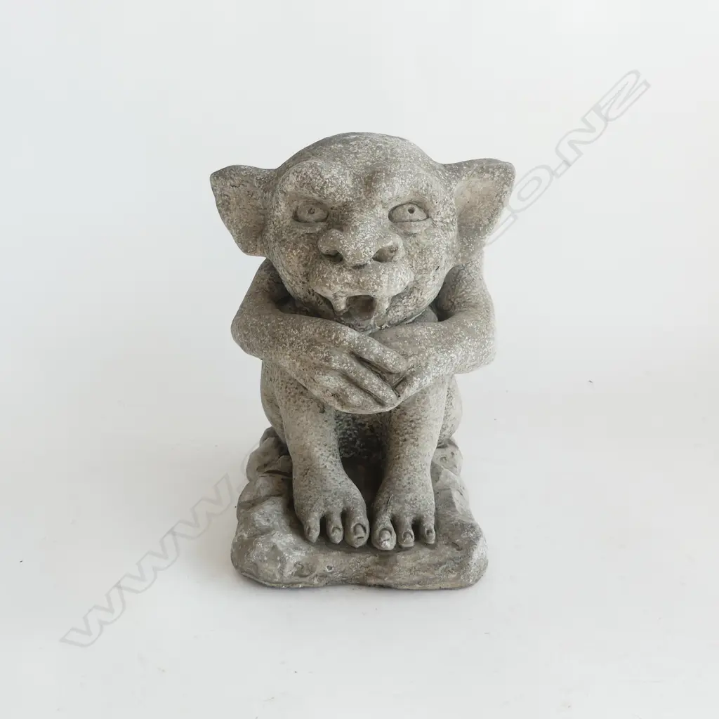 Concrete Gremlin  H.200mm. 5KG Image 1++