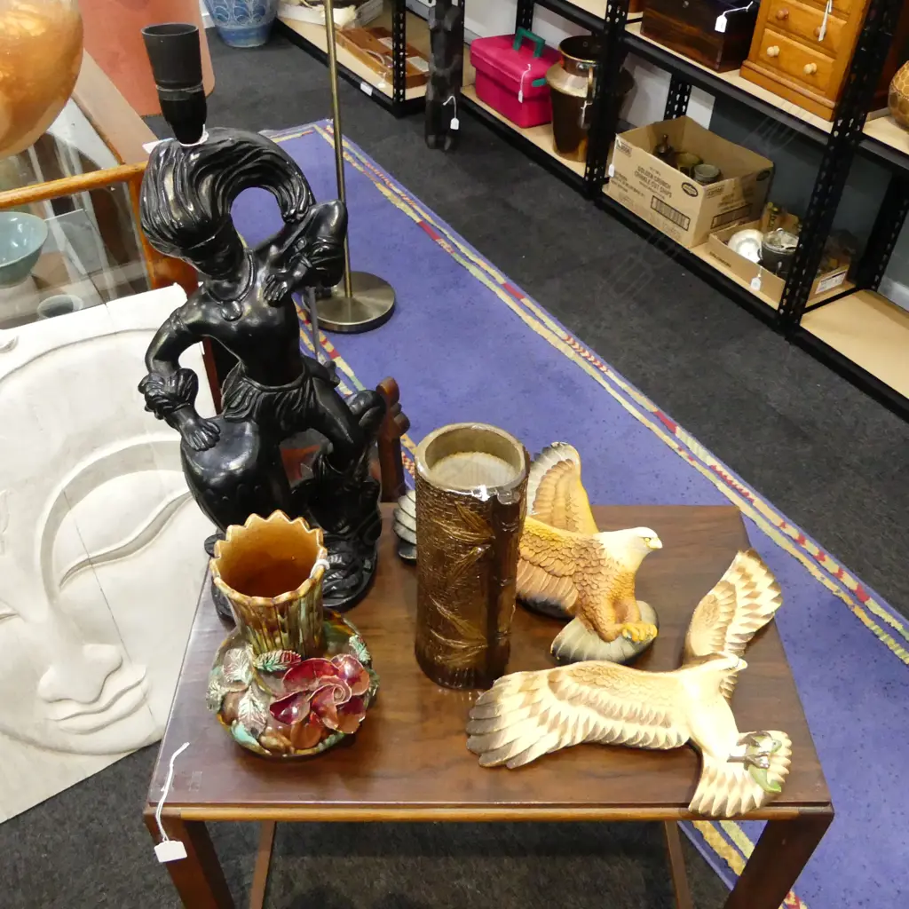AFRICAN THEMED CHALKWARE LAMP BASE H.470mm & PR BOSSONS WALL HANGING CHALKWARE EAGLES (wngspan 400mm) & 2 VASES Image 1++