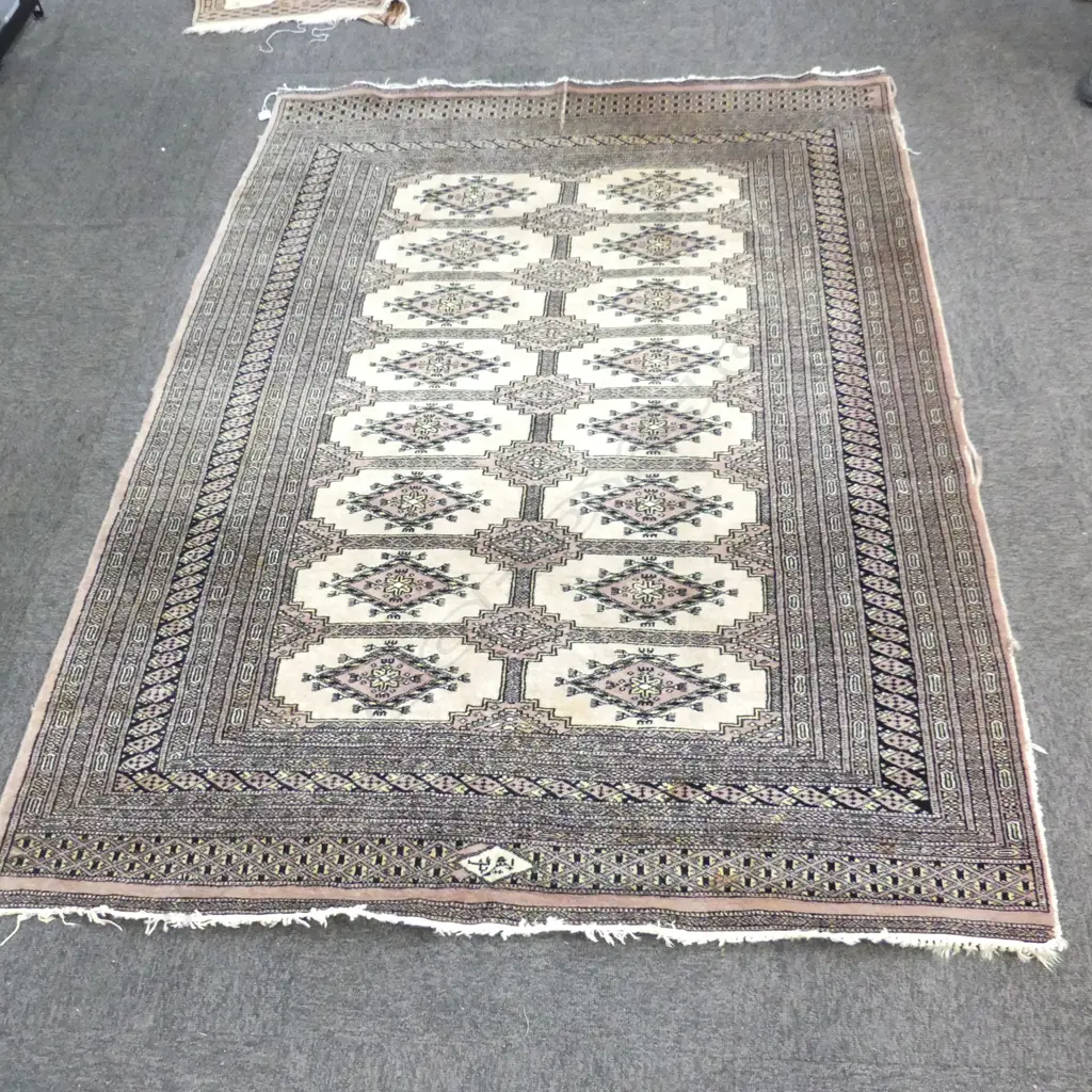 HAND KNOTTED WOOL PILE RUG 1800x1280mm some wear Image 1++