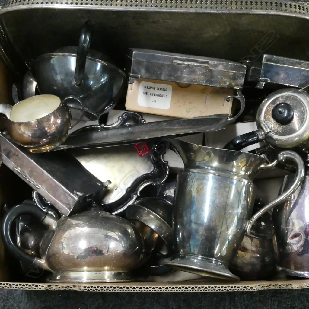 ASST. EP; TEA SETS, TRAY, CIGARETTE BOXES ETC Image 1++