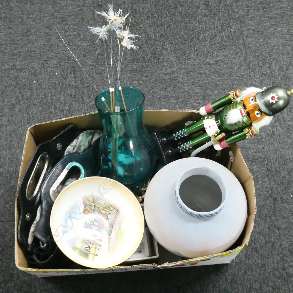ASST. ITEMS; BAGS, NUTCRACKER, POTTERY VASE ETC Image 1++
