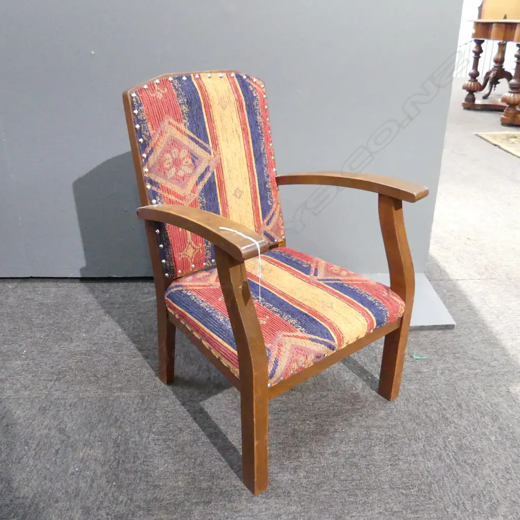 FURNELL CHILDS ARMCHAIR Image 1++