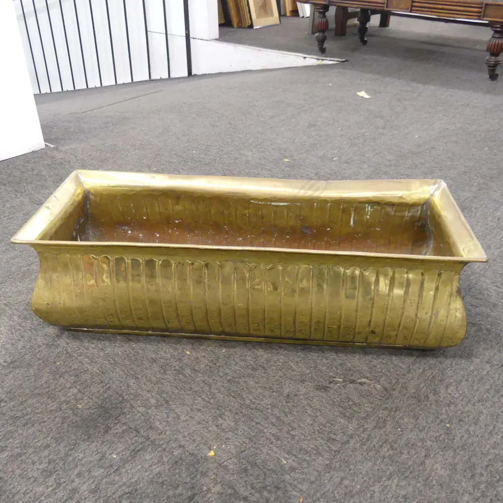 BRASS PLANTER 700x275x210mm Image 1++