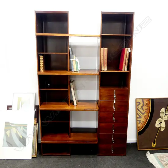LG MAHOGANY SHELF UNIT 1340x460x2165mm IN TWO PIECES WITH ADJ. SHELVES