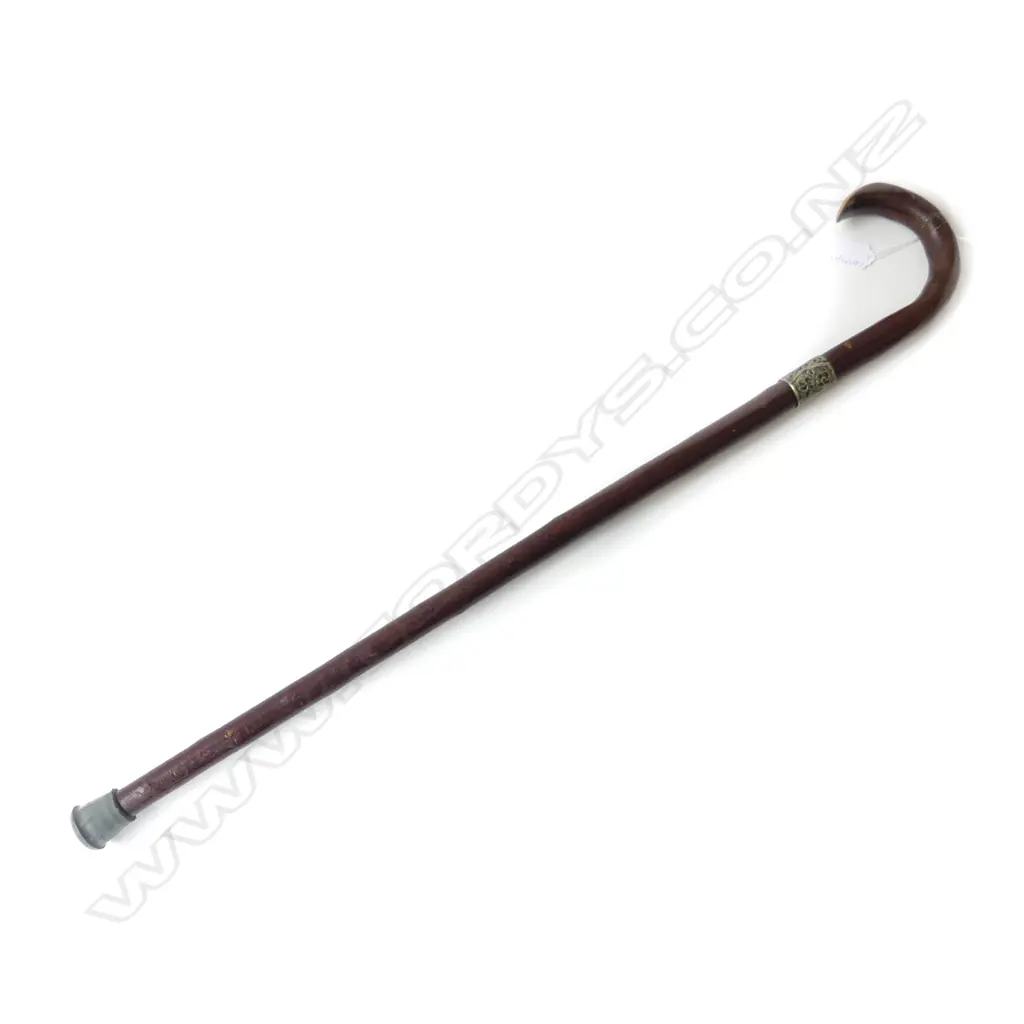 WOODEN WALKING STICK L.820mm Image 1++