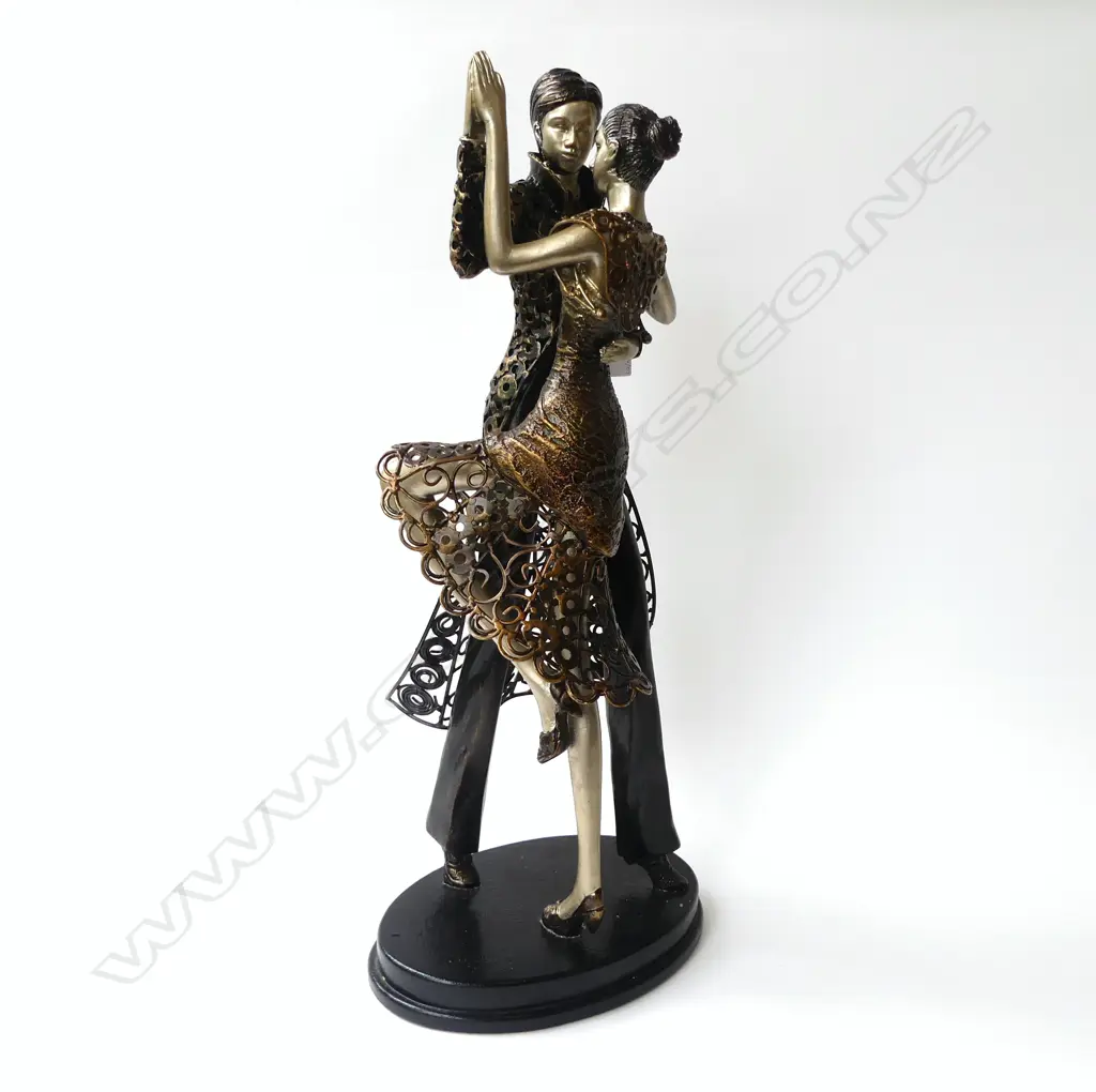 DANCING COUPLE SCULPTURE H.700mm Image 1++