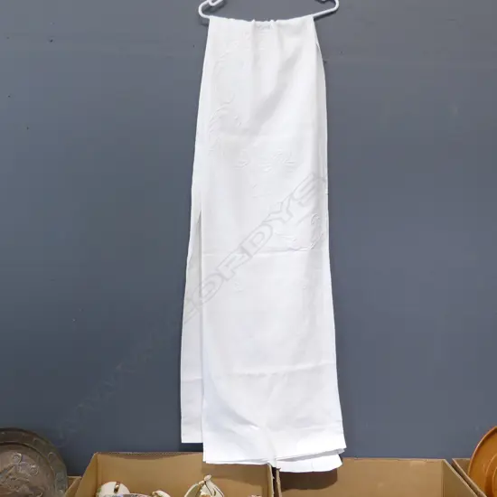 ANTIQUE EMBROIDERY TABLE CLOTH, 1800 x 2530mm