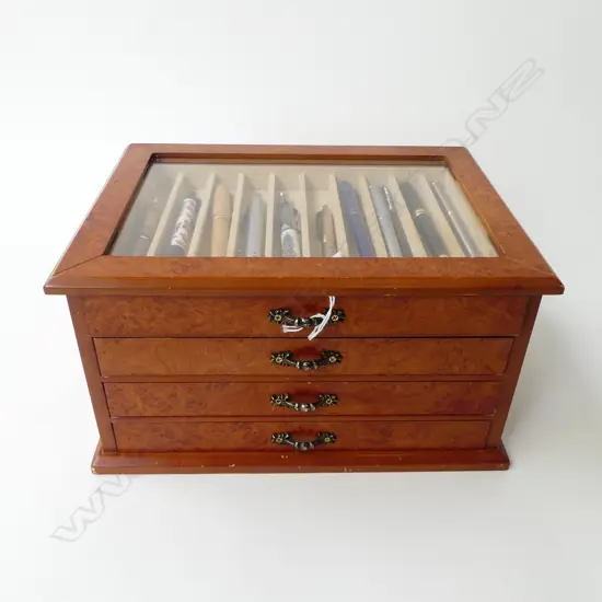 PENS IN 4 DRAWER CASE W.280mm