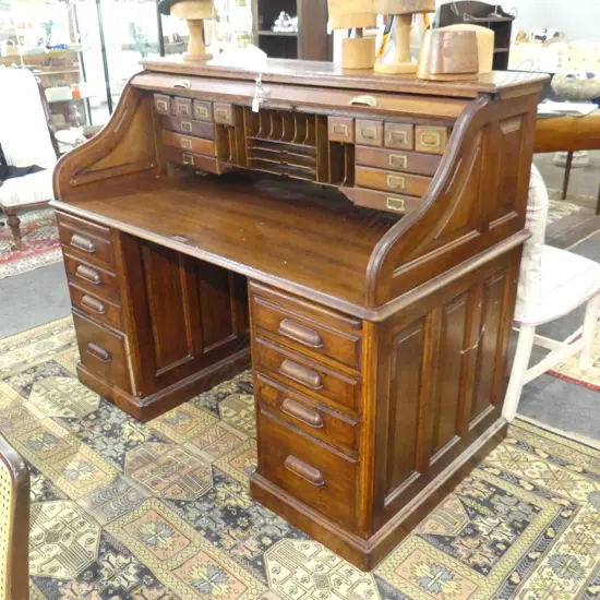 OAK TWIN PEDESTAL ROLL TOP DESK w. MODESTY PANEL 1520x800x1225mm